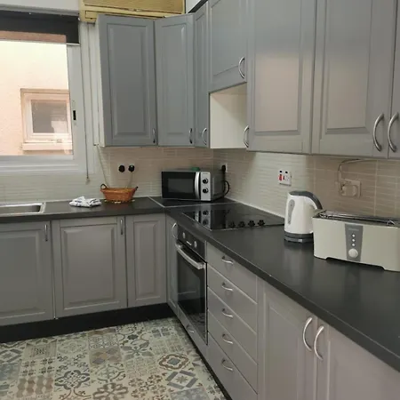 Marina View דירה לרנקה